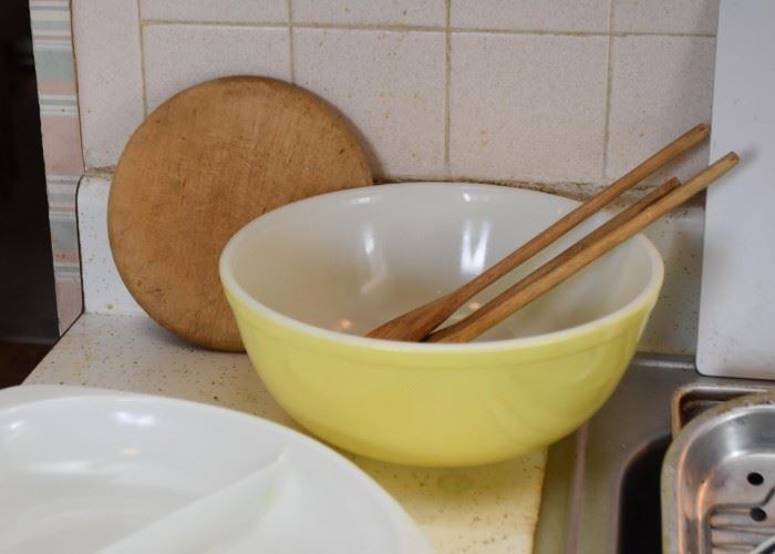Pyrex Mixing Bowl, Wooden Spoons