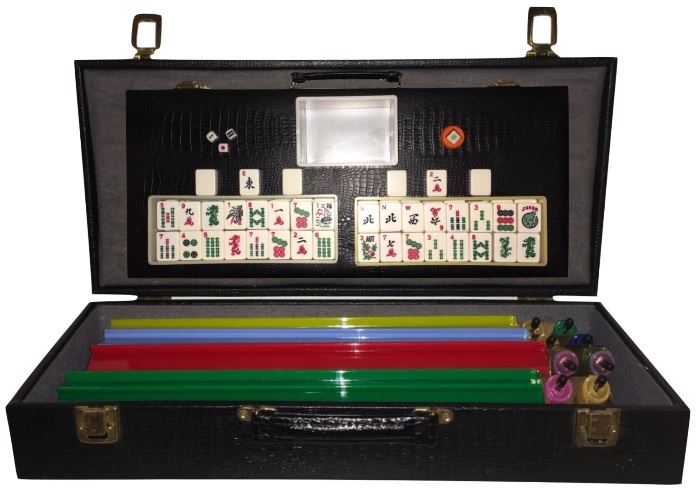 Mahjonng set with Bakelite tiles and faux black alligator or croc embossed case