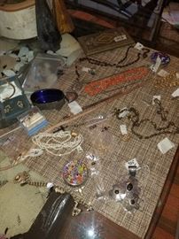 Some costume and fine jewlery