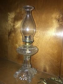 VINTAGE OIL LAMP