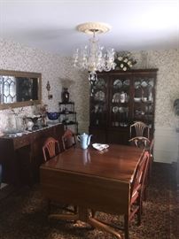 7 - PC FORMAL DINING ROOM TABLE WITH DROP LEAVES 