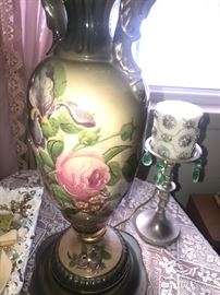 VINTAGE TABLE LAMP