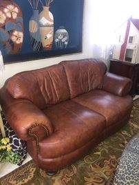 LEATHER SOFA 