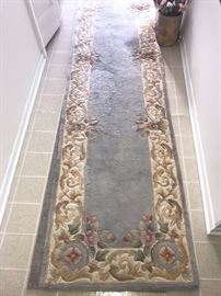 EXTRA LONG FLOOR RUNNER 