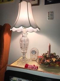 TABLE LAMP 