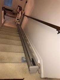 ACORN SUPERGLIDE 120 STAIRLIFT 
