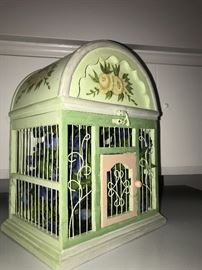 VINTAGE BIRDCAGE