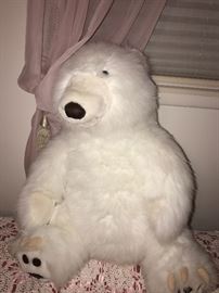 POLAR BEAR PLUSH