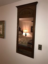 WALL MIRROR