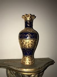 VINTAGE VASE
