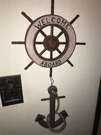 VINTAGE NAUTICAL WALL DECOR