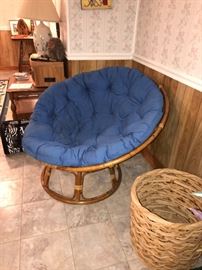 PAPASAN CHAIR