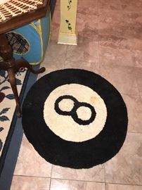 ROUND AREA RUG