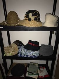 VINTAGE WOMEN'S HATS