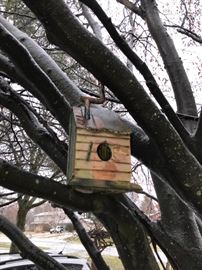 BIRD HOUSE 