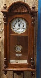 Clock Wall Hung Regulator