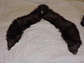 Two headed Fur Collar