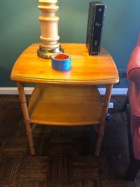 Heywood Wakefield 2-tier bamboo accent wheat wood end table