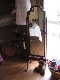 dressing mirror