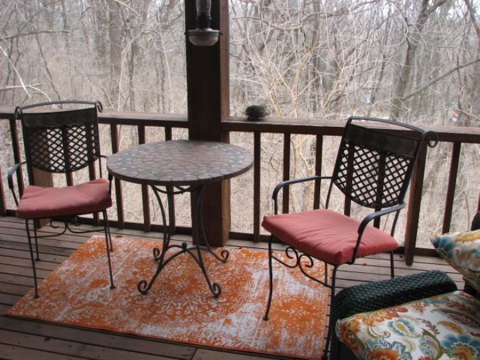 outdoor patio furnishings