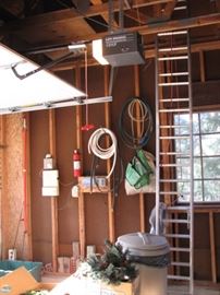 24" aluminum ladder