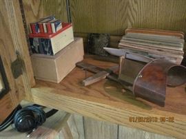 Stereoscope and pictures