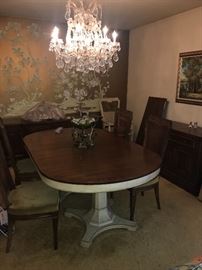 VINTAGE DREXEL HERITAGE VINTAGE DINING ROOM SET TABLE WITH 6 CHAIRS 
