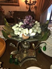 VINTAGE FOOTED BOWL WITH JADE FRUIT