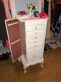 TALL CREAM WOODEN JEWELRY CHEST