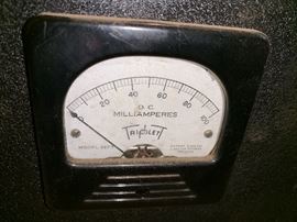 TRIPLETT MODEL 327-T PANEL MOUNT DC