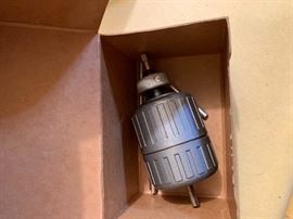 VINTAGE SUPREME VERSAMATIC MODEL 4100