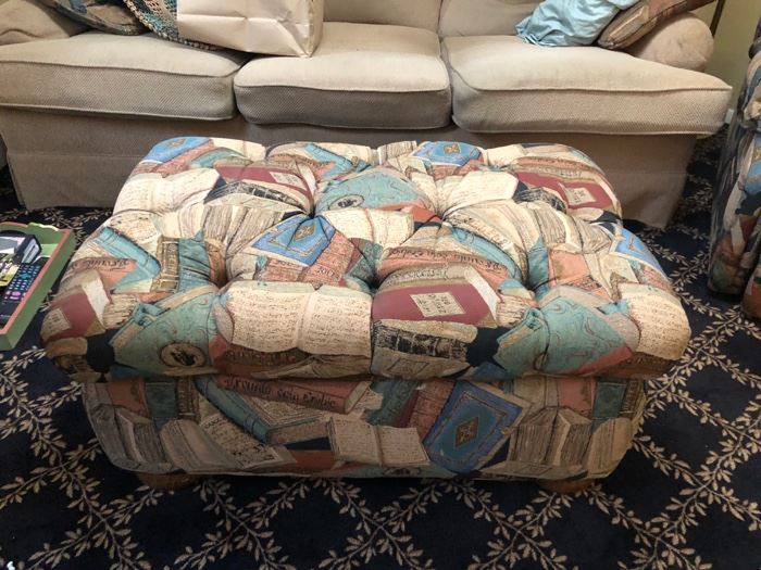 Storage ottoman