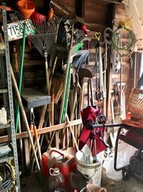 Gardening tools