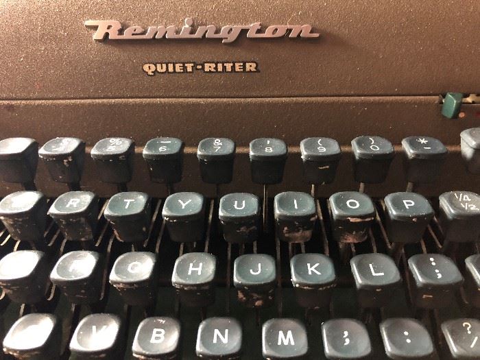 Vintage Remington Portable Typewriter