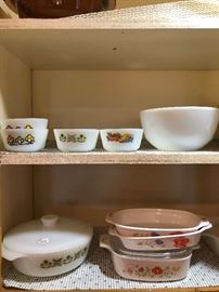 Vintage Pyrex and Fire King Dishes