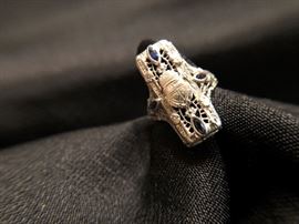 Antique 18 Karat Gold Ring