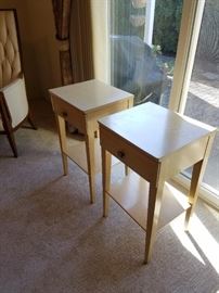 Blonde contemporary Side Tables 