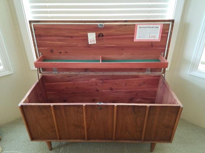 'Lane' Mid-Century Modern/Eames Era Cedar Chest - Beautiful! Teak. 