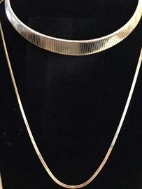 Monet, Sterling Chain