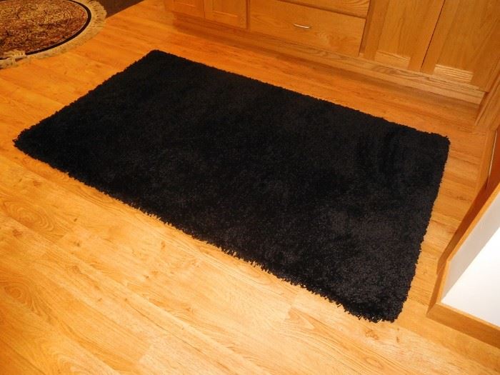 never used shag black rug