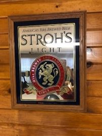 Stroh's Light Mirror