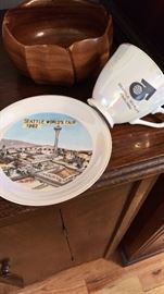 Seattle World's Fair tea cup and saucer