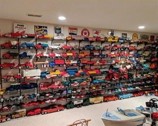 Huge collection of Tonka Toy's. Most of the Tonka's date from 1947-1968. Professionally restored and original condition.