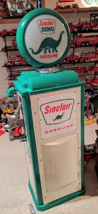 Restored Wayne Model 70 Restored Gas Pump Display.