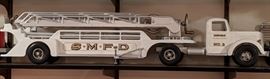 Smith Miller Fred Thompson SMFD White Ladder Fire Truck