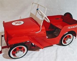 1950 Hamilton Willy’s Jeep Texaco Pedal Car (Professional Restoration)