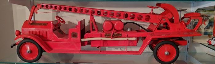 1920’s Sturditoys Water Tower No. 9 Fire Truck (Pristine Condition)