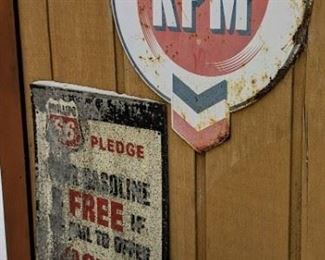 RPM Motor Oil Sign