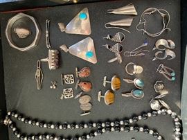 Various sterling silver pieces 