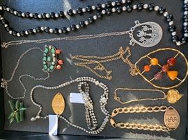 Sterling silver and gold jewelry items 